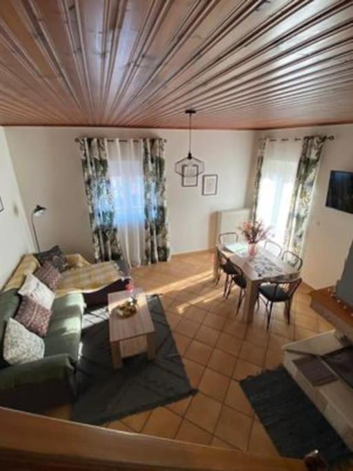 Laki'S House Οροφοδιαμέρισμα Με Σοφίτα Thermo Екстер'єр фото